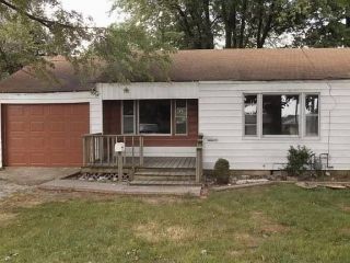Foreclosed Home - 1689 E DALE ST, 65803