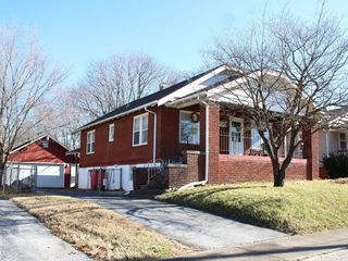 Foreclosed Home - 2106 N BROADWAY AVE, 65803