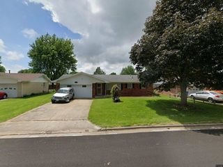 Foreclosed Home - 3537 N FREMONT AVE, 65803