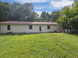 Foreclosed Home - 7348 N OLD COUNTRY LN, 65803