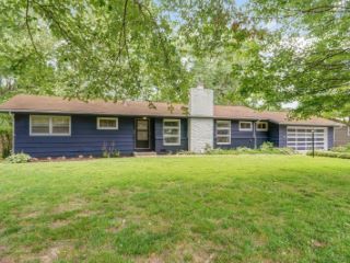 Foreclosed Home - 2402 E LANGSTON ST, 65804