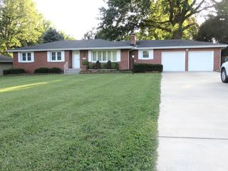 Foreclosed Home - 2365 S CEDARBROOK AVE, 65804