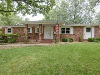 Foreclosed Home - 2134 E SHADY GLEN DR, 65804