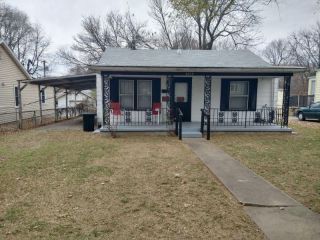 Foreclosed Home - 2639 W ELM ST, 65806