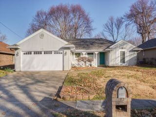 Foreclosed Home - 1523 W WHITESIDE ST, 65807