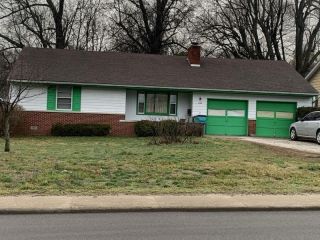 Foreclosed Home - 1435 S FORT AVE, 65807