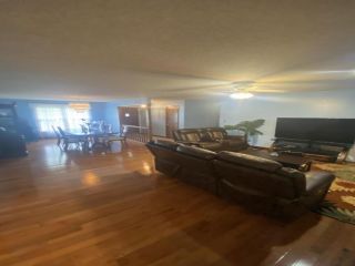 Foreclosed Home - List 100685597