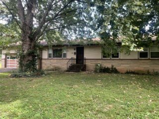 Foreclosed Home - 2368 S MEADOWLARK LN, 65807
