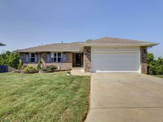 Foreclosed Home - 3855 W HANOVER DR, 65807