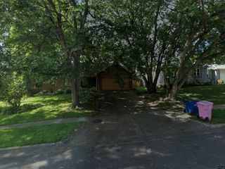 Foreclosed Home - 2064 W ARLINGTON ST, 65810