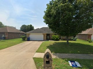 Foreclosed Home - 3552 W SHAWNEE DR, 65810