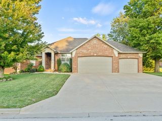 Foreclosed Home - 4594 S WINSOR DR, 65810
