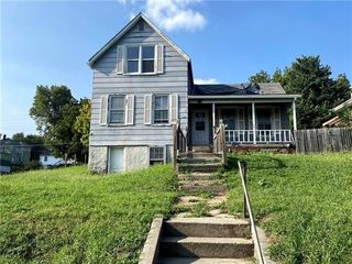 Foreclosed Home - 1525 MAIN ST, 66002