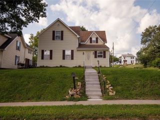 Foreclosed Home - 1303 UNITY ST, 66002