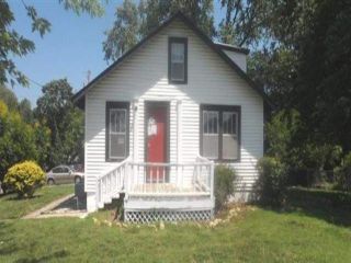 Foreclosed Home - 1446 ELMWOOD ST, 66044