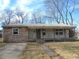 Foreclosed Home - 301 Mississippi St, 66044