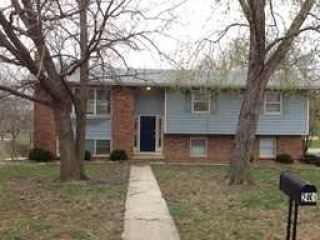 Foreclosed Home - 2409 OVERLOOK CIR, 66047