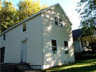 Foreclosed Home - 716 OLIVE ST, 66048