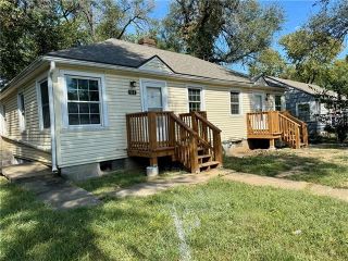 Foreclosed Home - 912 CHEYENNE ST # 14, 66048