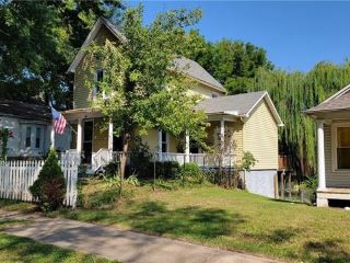 Foreclosed Home - 616 WALNUT ST, 66048