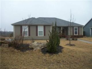 Foreclosed Home - 603 N PENNYCRESS DR, 66049