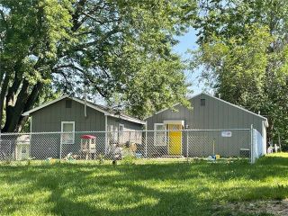 Foreclosed Home - 207 E LUCY ST, 66054