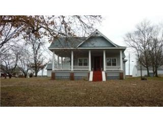 Foreclosed Home - 503 WALNUT ST, 66056