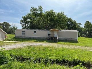 Foreclosed Home - 327 ELM ST, 66056