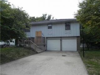 Foreclosed Home - 523 N WALNUT ST, 66061