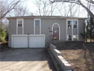 Foreclosed Home - 1605 W SHERIDAN ST, 66061