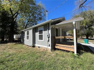 Foreclosed Home - 710 8TH ST, 66064
