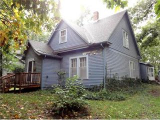 Foreclosed Home - 940 S HICKORY ST, 66067