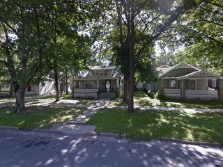 Foreclosed Home - 1021 S HICKORY ST, 66067