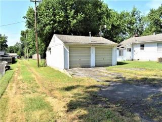Foreclosed Home - 1024 N SYCAMORE ST, 66067