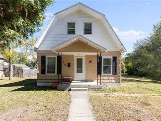 Foreclosed Home - 315 S OAK ST, 66067