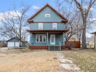 Foreclosed Home - 1428 S WILLOW ST, 66067