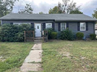Foreclosed Home - 314 S SYCAMORE ST, 66067
