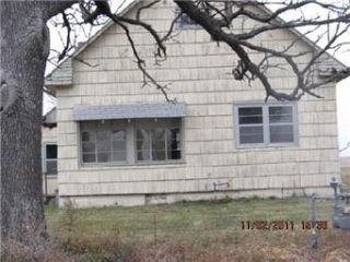 Foreclosed Home - 2941 BUTLER RD, 66080