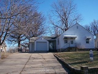 Foreclosed Home - 2115 N 40TH ST, 66104