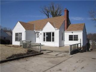 Foreclosed Home - 5122 KIMBALL AVE, 66104