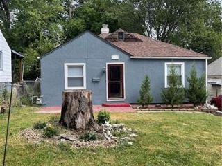 Foreclosed Home - 2412 GREELEY AVE, 66104