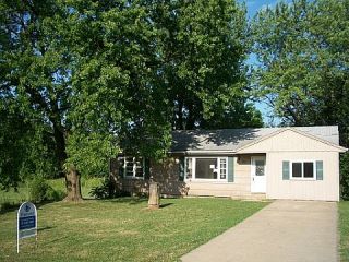 Foreclosed Home - 2216 S 39TH ST, 66106