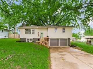 Foreclosed Home - 34 N 80TH TER, 66111
