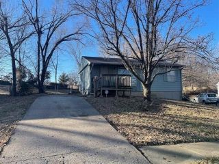 Foreclosed Home - 506 N 83RD PL, 66112