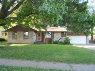 Foreclosed Home - 6912 W 71ST ST, 66204