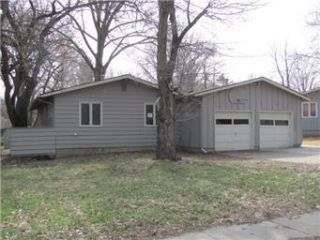 Foreclosed Home - 5605 W 75TH ST, 66208