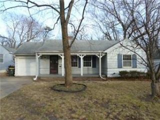 Foreclosed Home - 6711 ROE AVE, 66208
