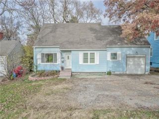 Foreclosed Home - 4008 W 75TH ST, 66208