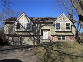 Foreclosed Home - 7912 W 96TH ST, 66212