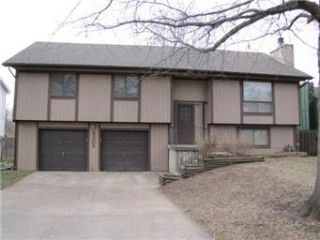 Foreclosed Home - 9206 GREENWAY LN, 66215